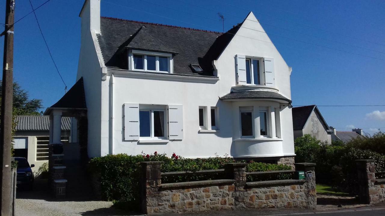 Maison spacieuse entre la ville et la côte Saint-Martin-des-Champs  Extérieur photo