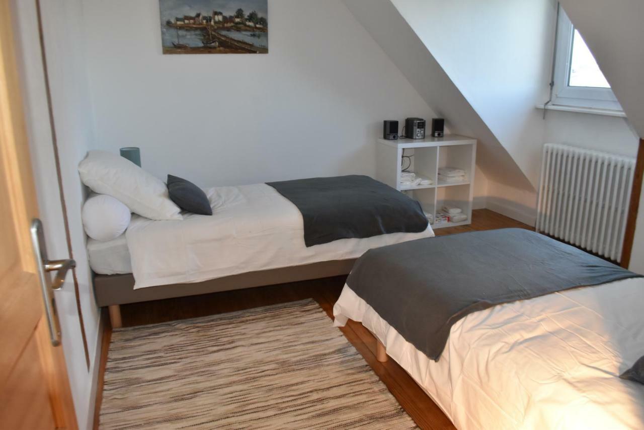 Maison spacieuse entre la ville et la côte Saint-Martin-des-Champs  Extérieur photo