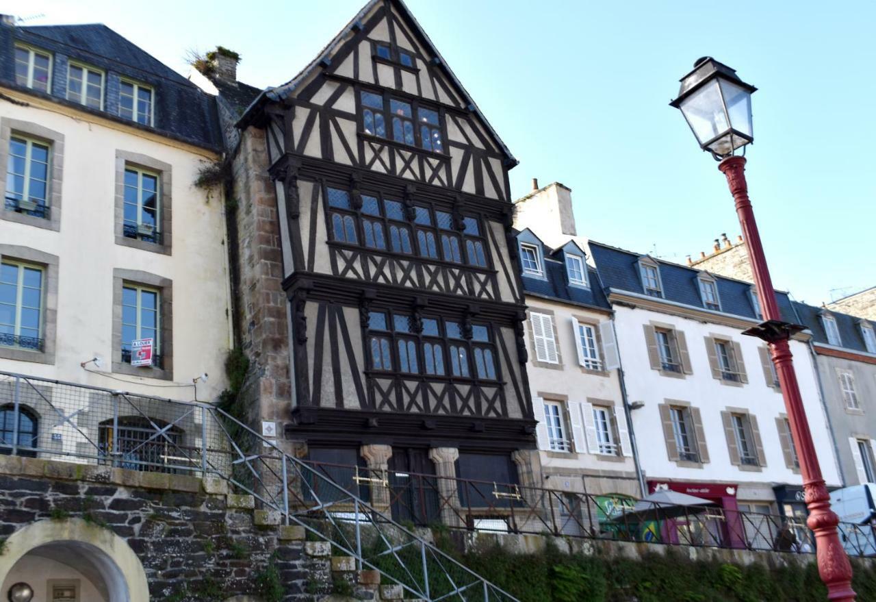 Maison spacieuse entre la ville et la côte Saint-Martin-des-Champs  Extérieur photo